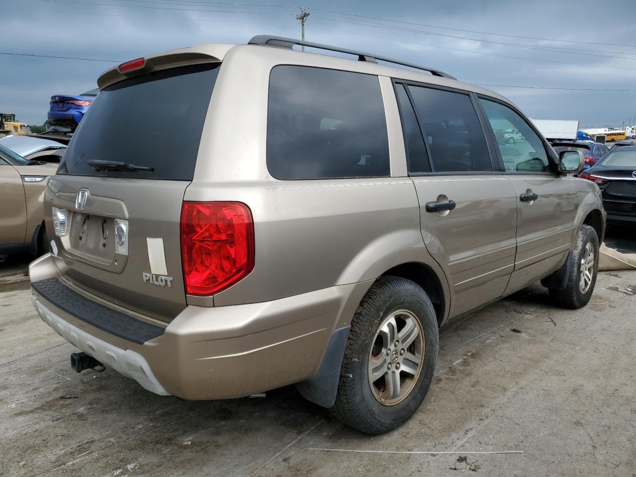 2004 Honda Pilot Exl VIN: 2HKYF185X4H576887 Lot: 46507004