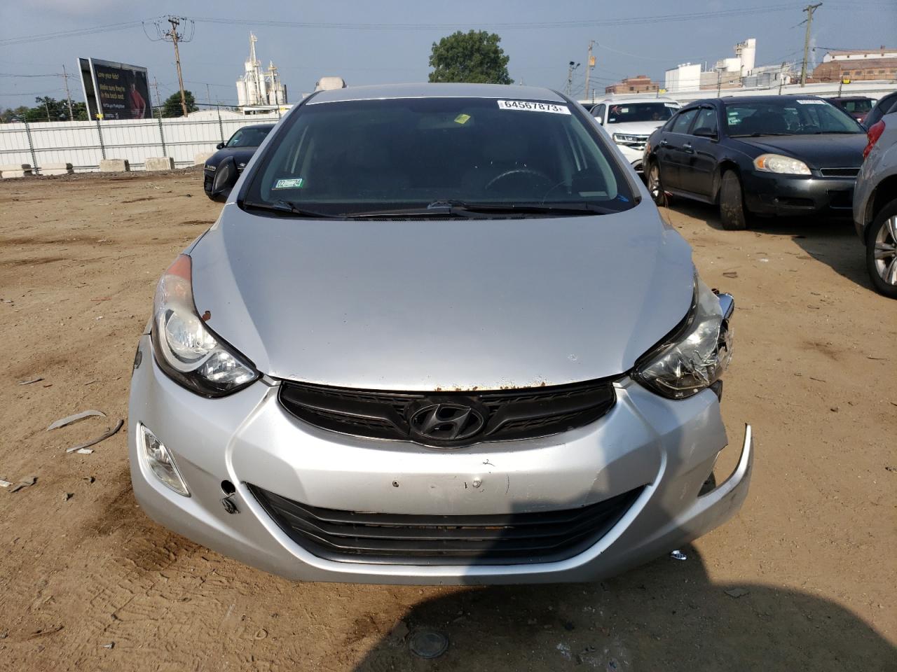 2012 Hyundai Elantra - Image 5