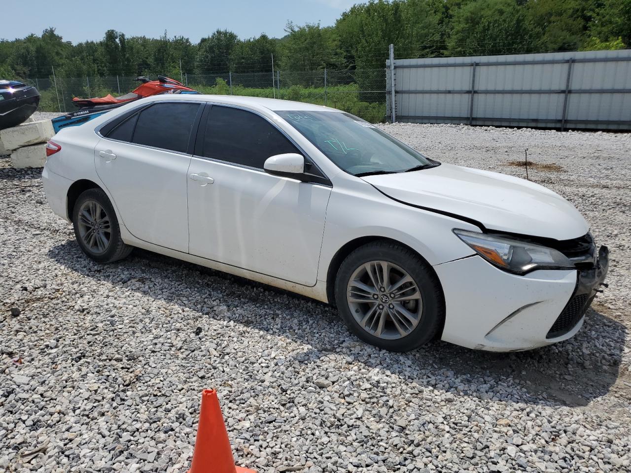 2017 Toyota Camry Le VIN: 4T1BF1FK5HU702692 Lot: 63816383