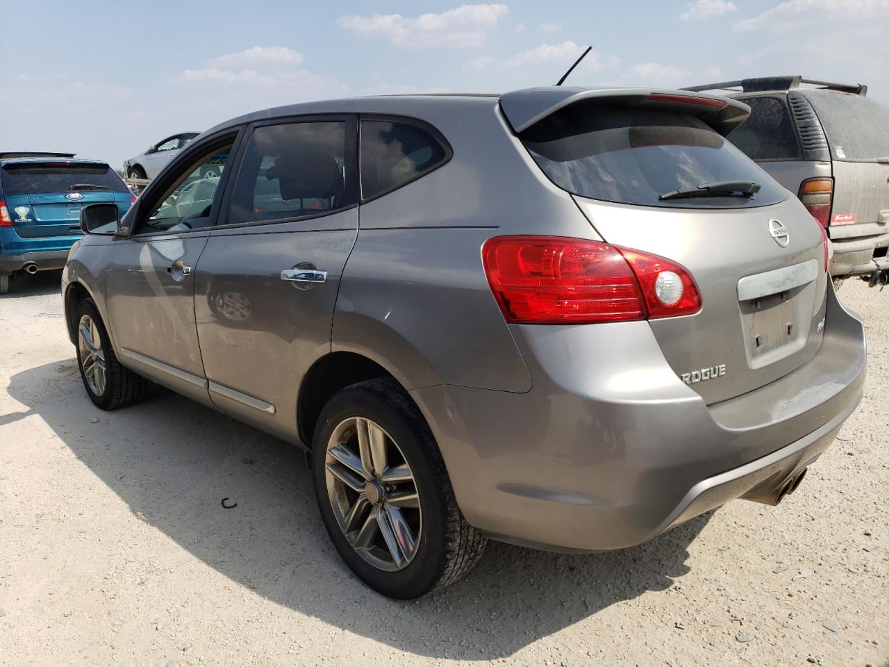 2011 Nissan Rogue S VIN: JN8AS5MT3BW157560 Lot: 66394383