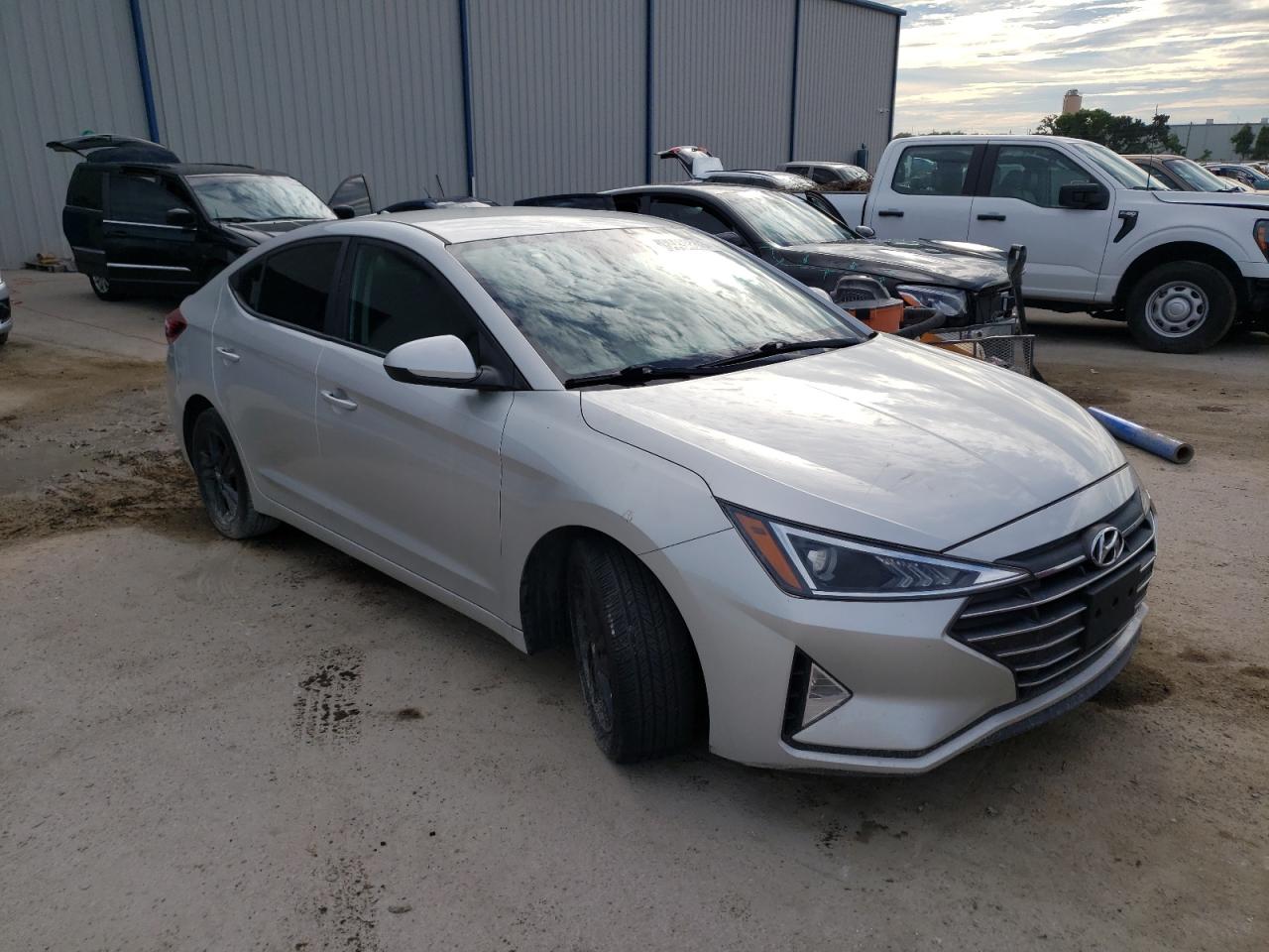 5NPD84LF5KH408274 2019 Hyundai Elantra Sel