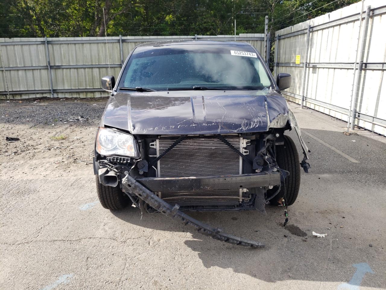 2019 Dodge Caravan - Image 5