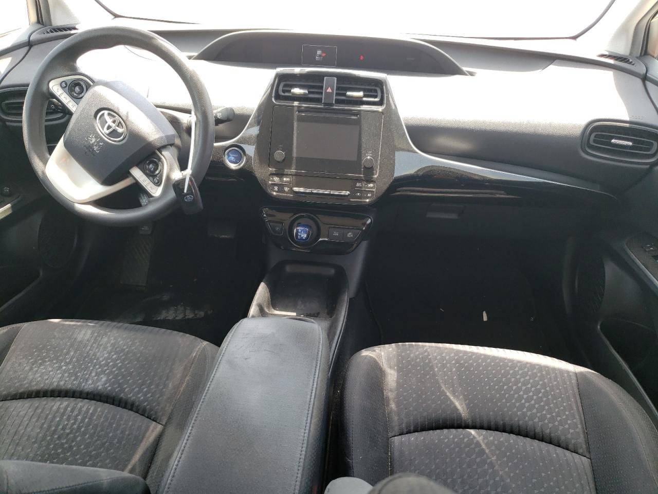 JTDKBRFU1J3083696 2018 Toyota Prius