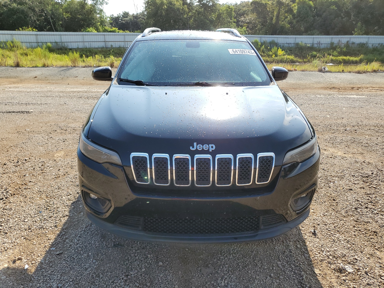 2019 Jeep Cherokee Latitude vin: 1C4PJLCB8KD175778