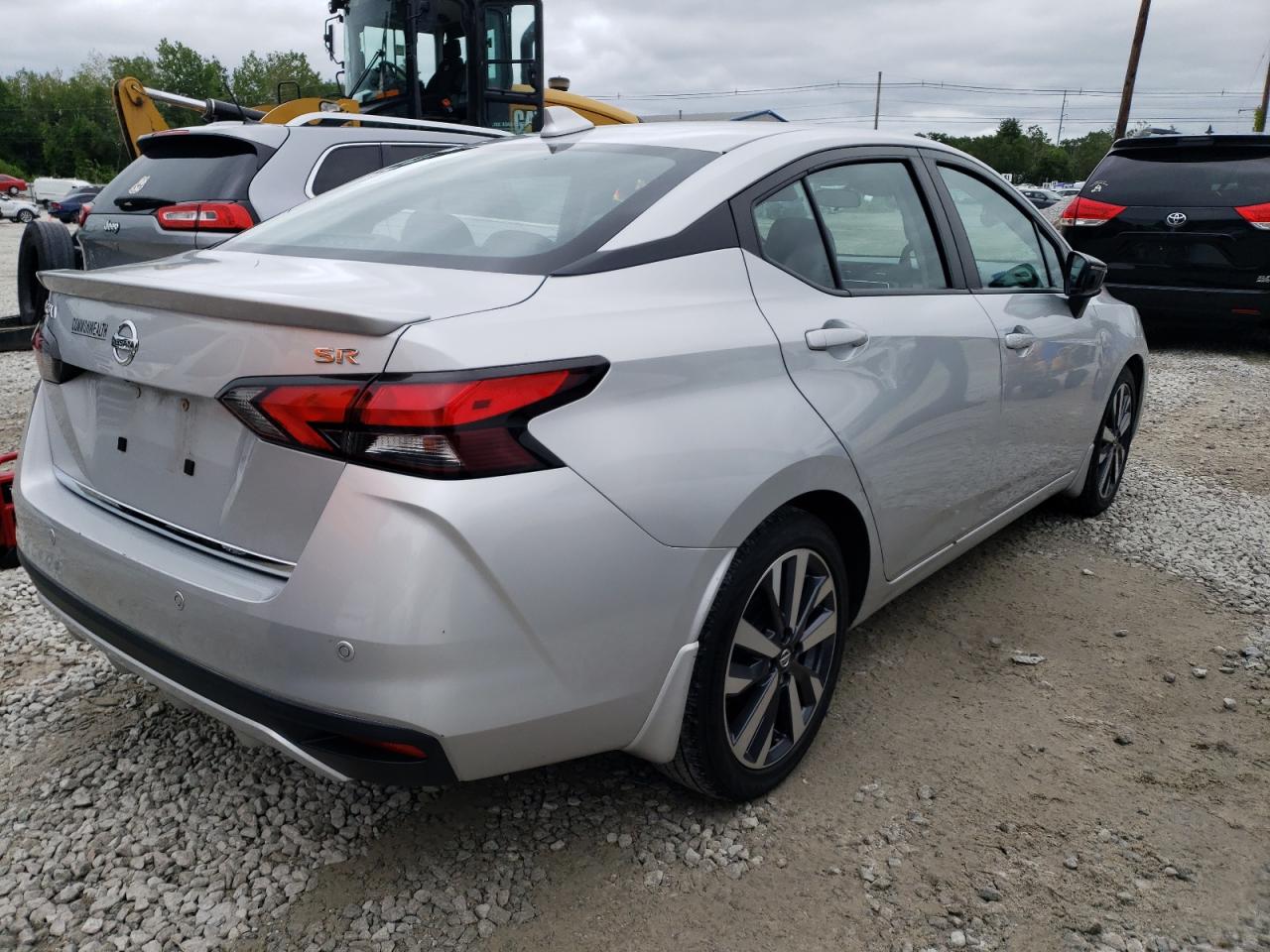 2020 Nissan Versa Sr VIN: 3N1CN8FV1LL810604 Lot: 64418573