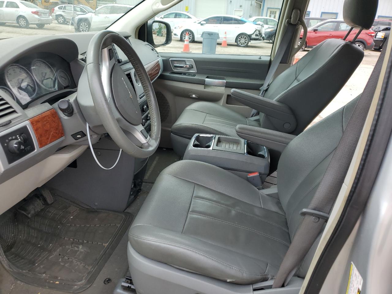 2A8HR54P58R731420 2008 Chrysler Town & Country Touring