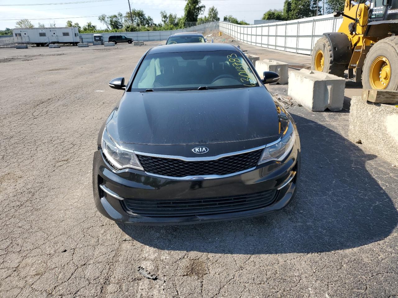 5XXGT4L37HG165699 2017 Kia Optima Lx