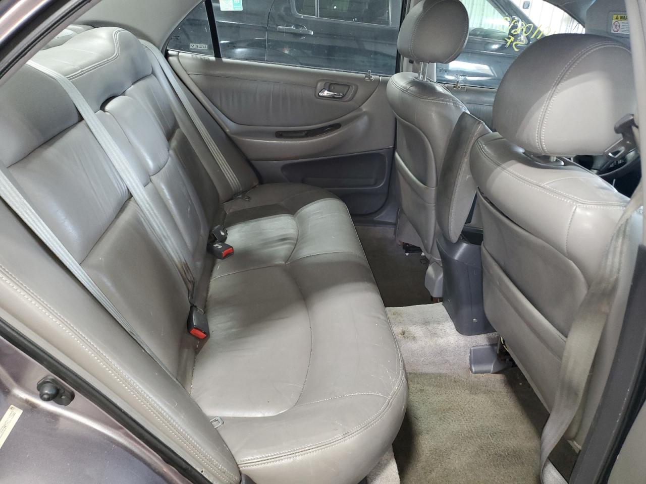 2000 Honda Accord Ex VIN: 1HGCG6684YA111022 Lot: 64910813