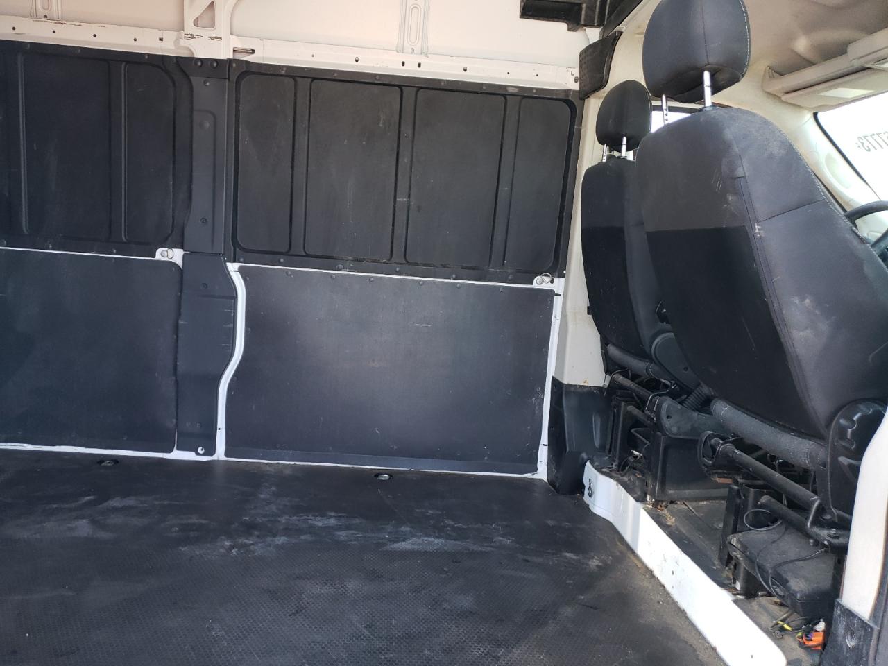 2022 Ram Promaster 2500 2500 High VIN: 3C6LRVDG3NE123370 Lot: 69320144