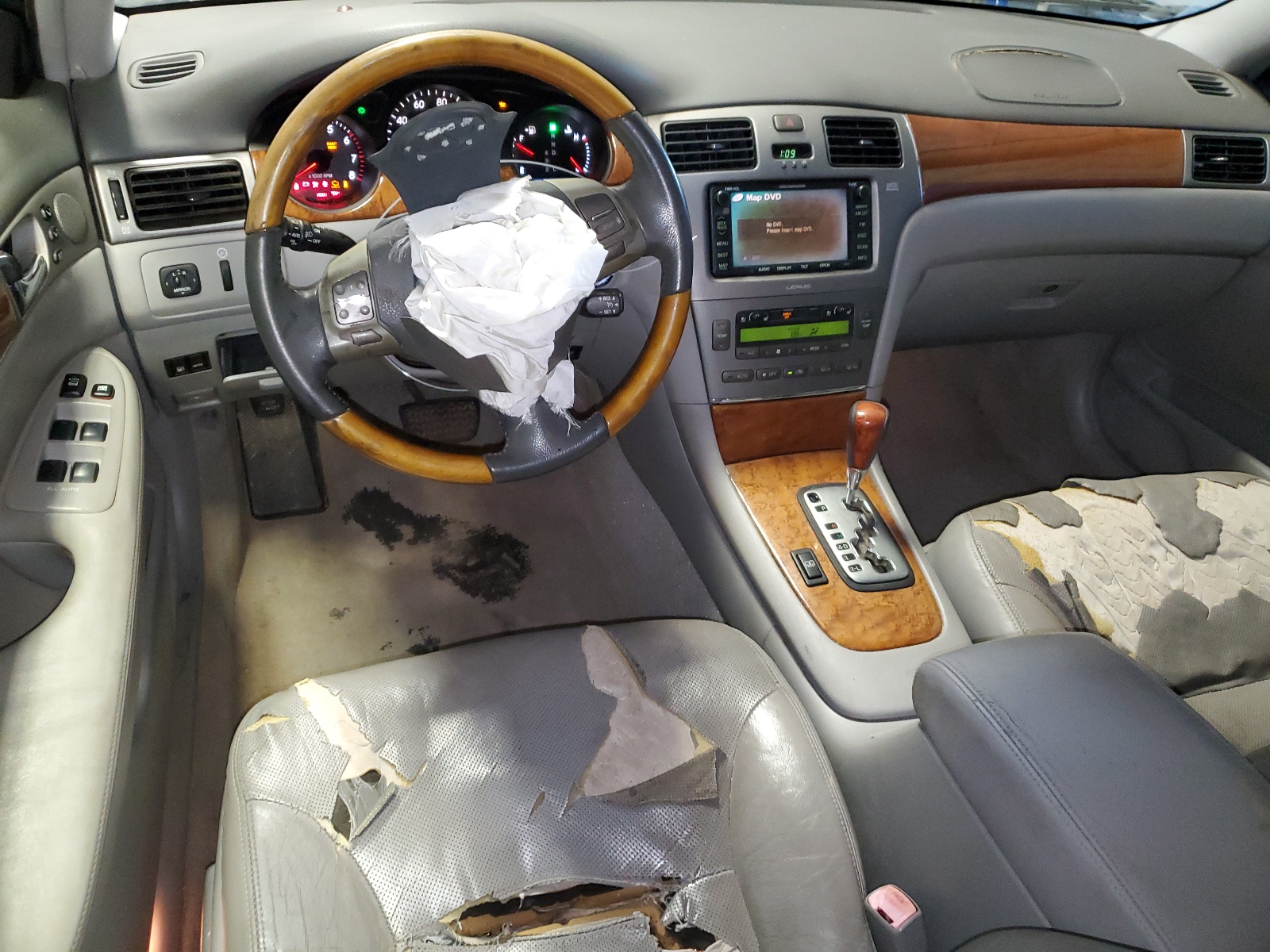 JTHBA30G655111861 2005 Lexus Es 330