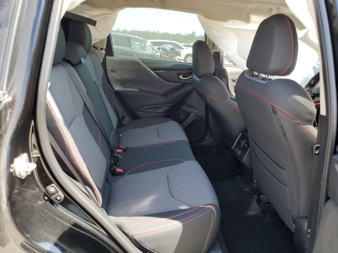 2022 Subaru Forester Sport VIN: JF2SKAJC3NH435008 Lot: 62006213