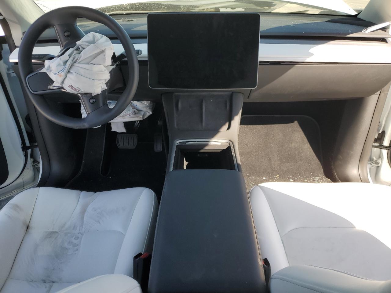 7SAYGDEE6PF607576 2023 Tesla Model Y