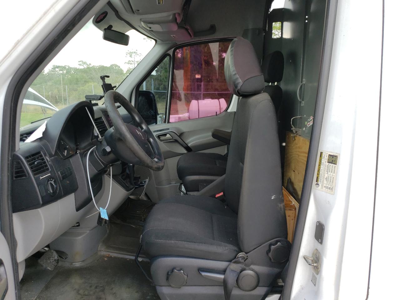2015 Mercedes-Benz Sprinter 2500 VIN: WD3PE8DC6F5980441 Lot: 65391093