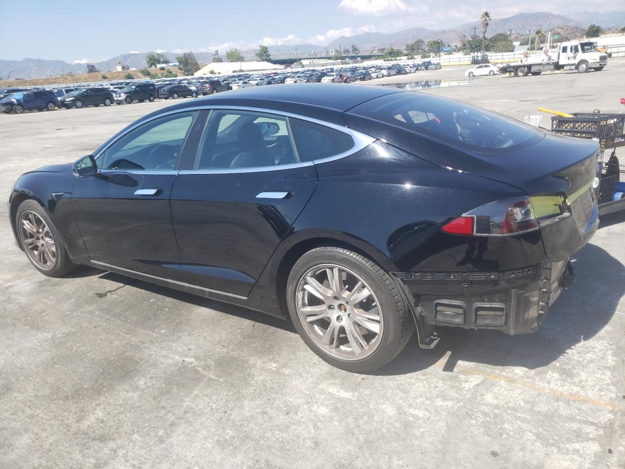 5YJSA1E29LF415944 2020 Tesla Model S