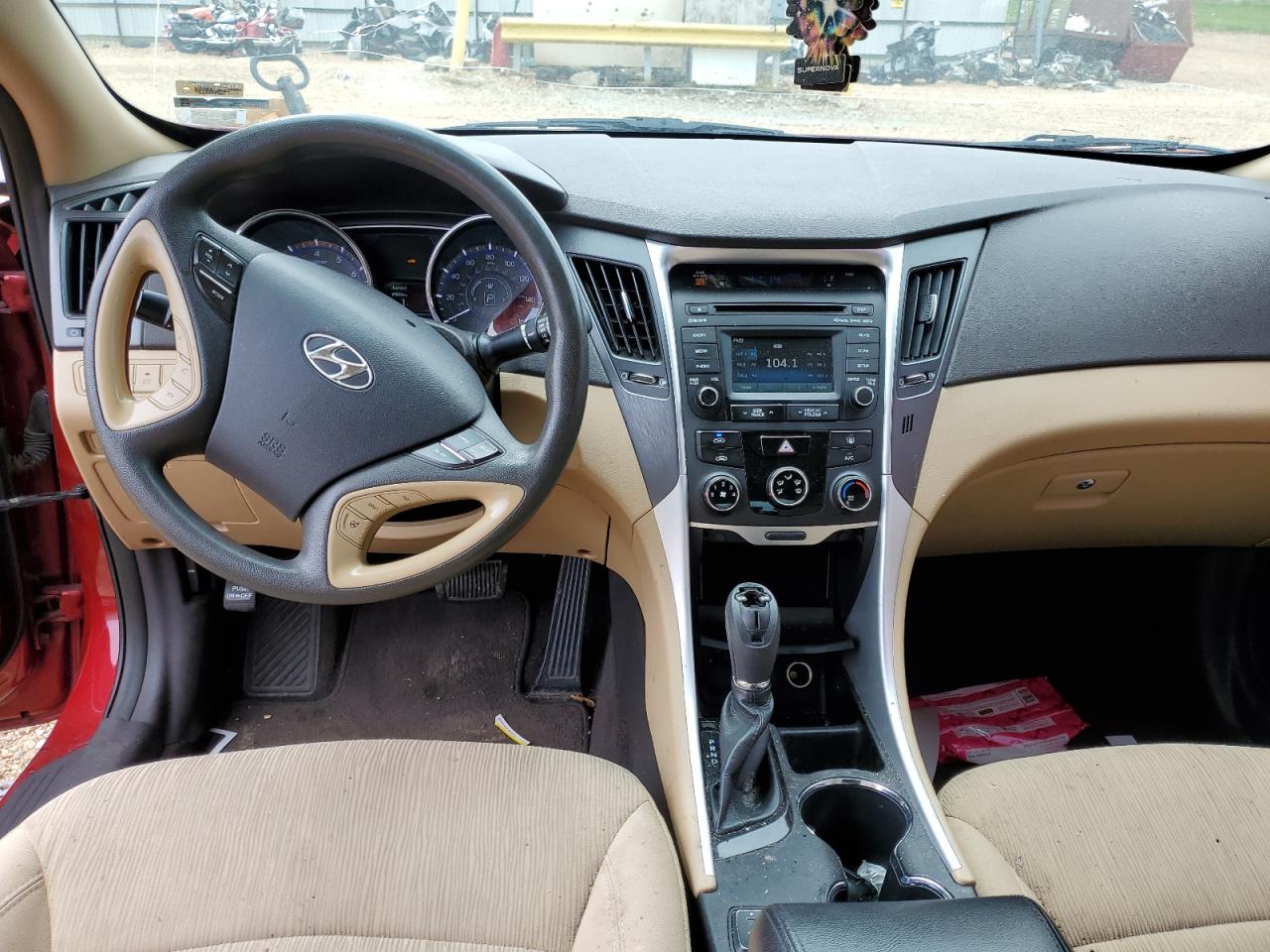 2014 Hyundai Sonata - Image 8