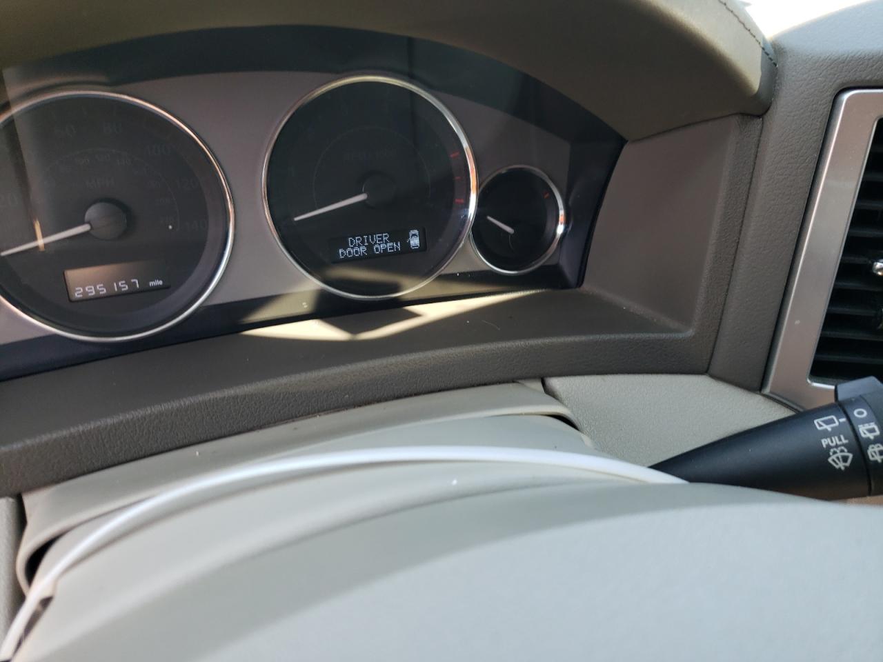 2006 Jeep Grand Cherokee Overland VIN: 1J8HR68T29C533868 Lot: 65399793