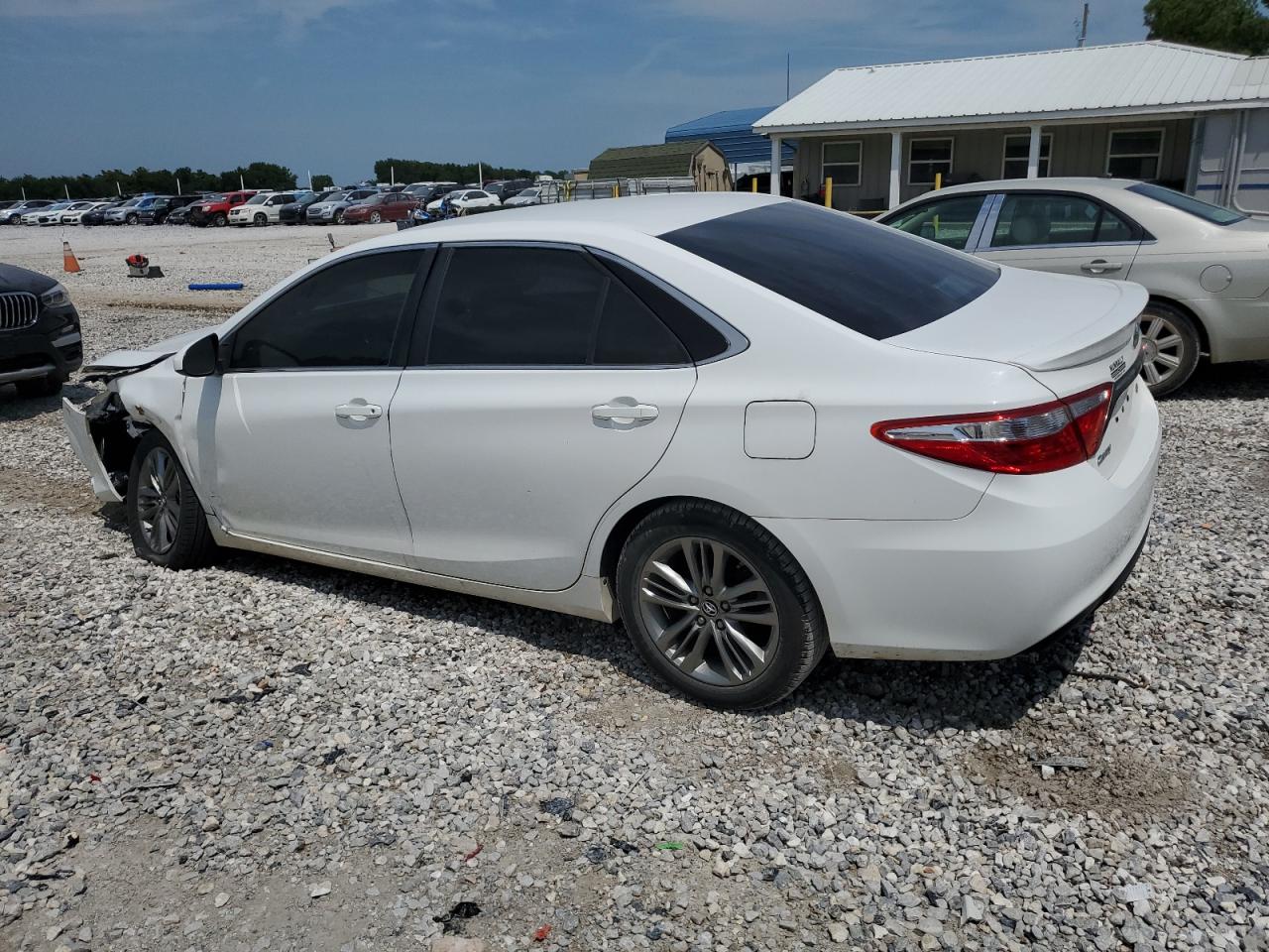 4T1BF1FK5HU702692 2017 TOYOTA CAMRY - Image 2