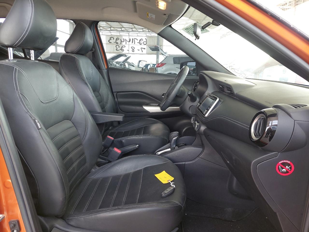 3N1CP5CP4JL471834 - 2018 Nissan Kicks - #undefined