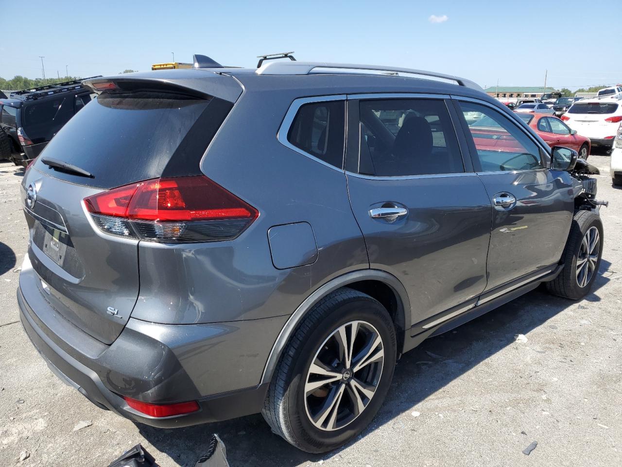 2018 Nissan Rogue S VIN: JN8AT2MT8JW466659 Lot: 64712693