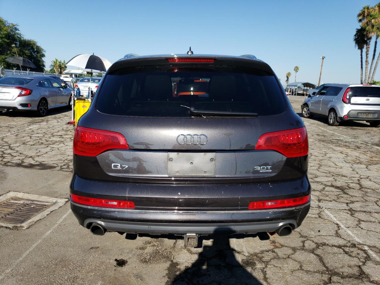 2015 Audi Q7 Premium Plus VIN: WA1LGAFE4FD007725 Lot: 65084753