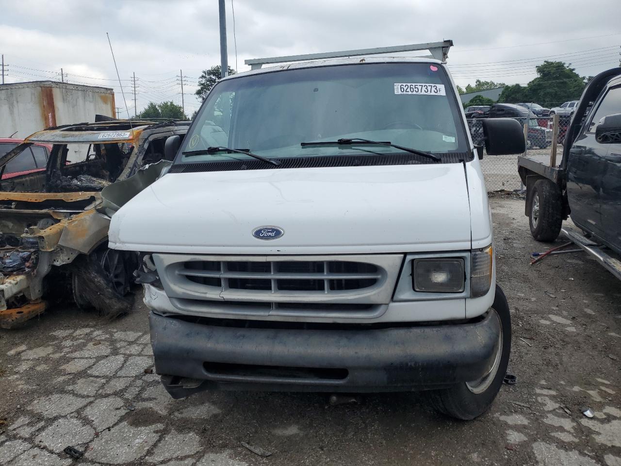 2000 Ford Econoline E250 Van VIN: 1FTNE24L6YHB10233 Lot: 62657373