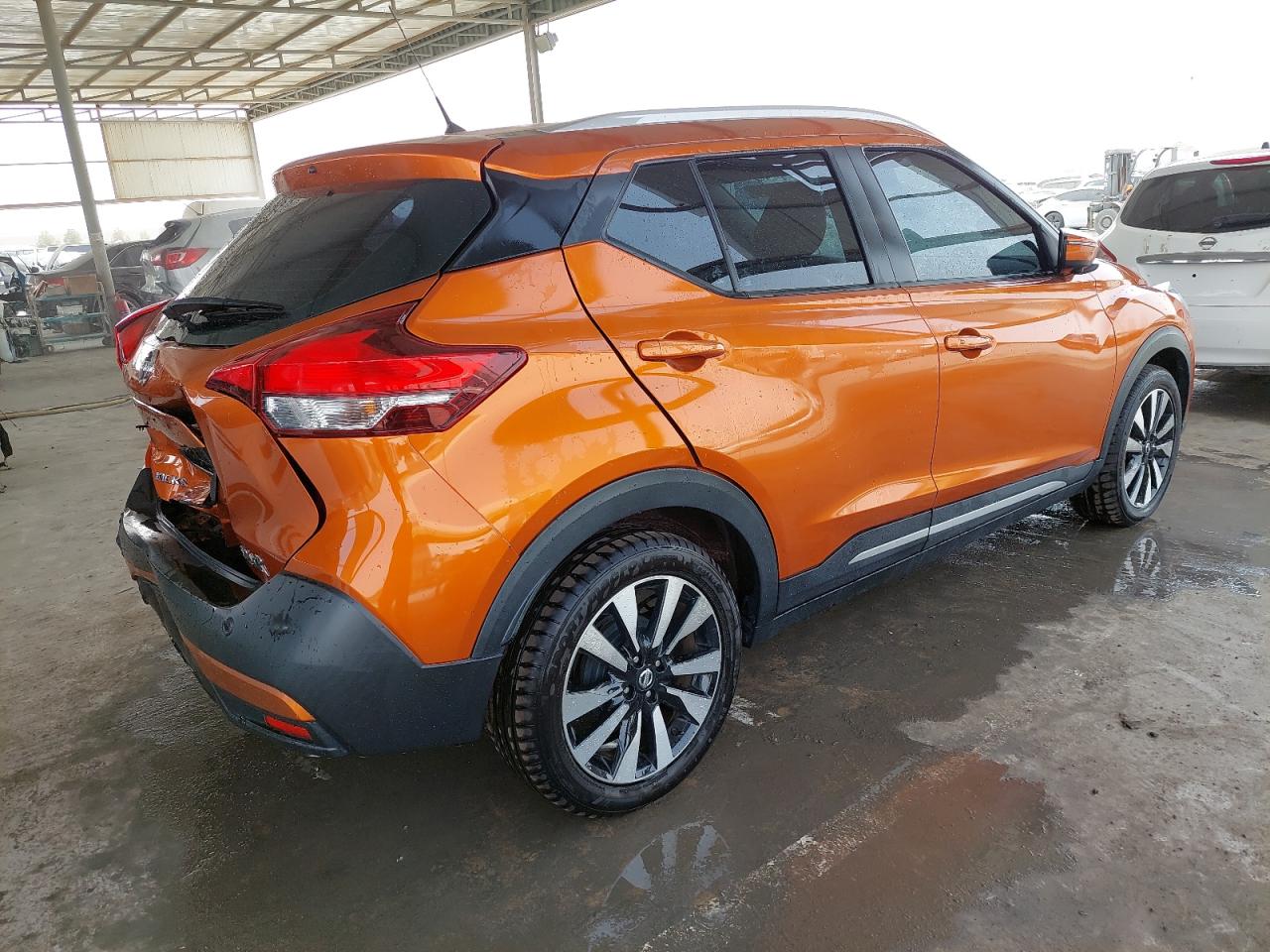 3N1CP5CP4JL471834 - 2018 Nissan Kicks - #undefined