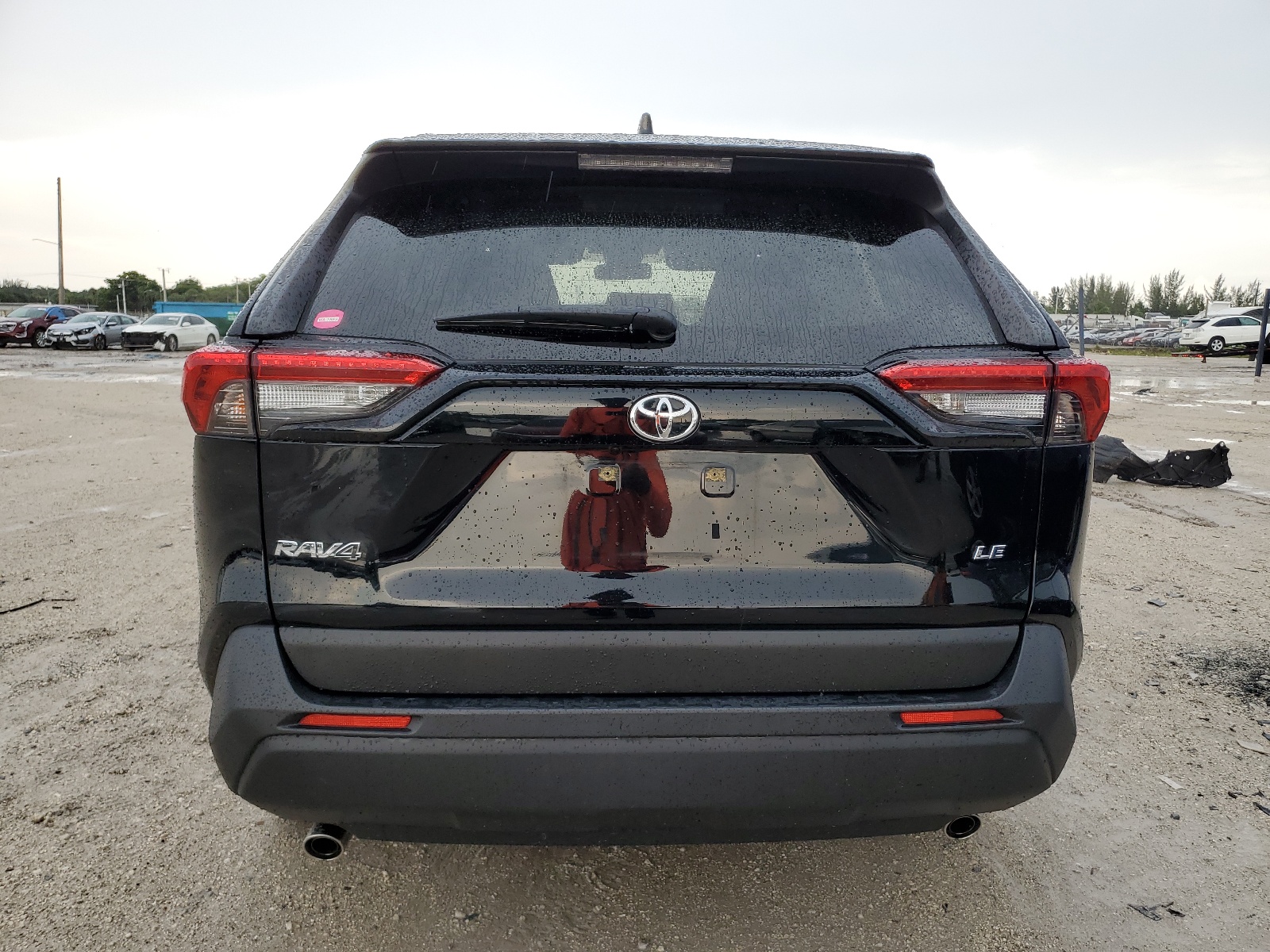 JTMH1RFV0MD085234 2021 Toyota Rav4 Le