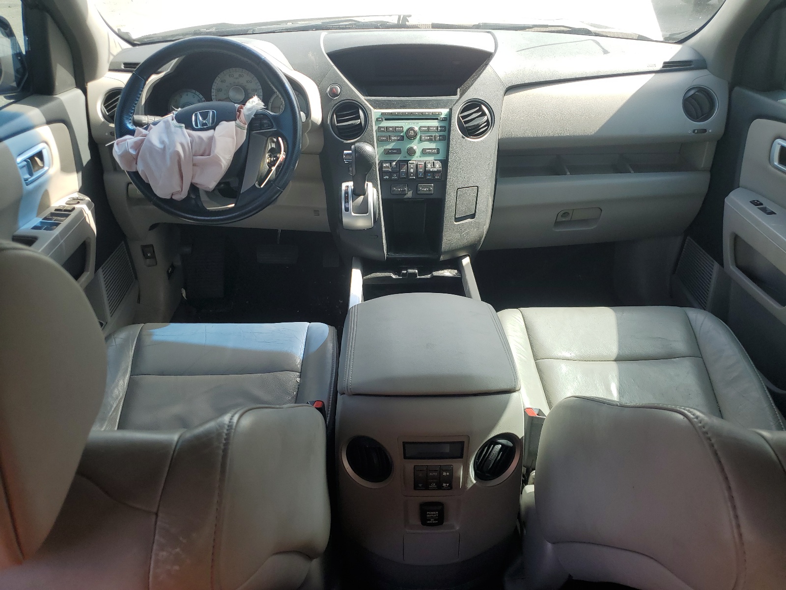 5FNYF3H53BB025563 2011 Honda Pilot Exl