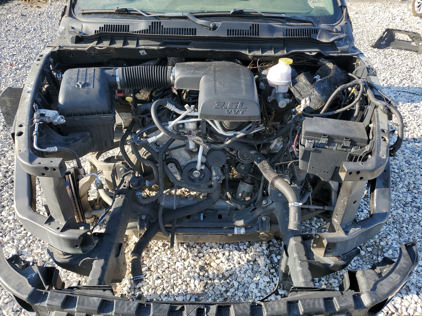 3C6JR6AG2KG662421 2019 Ram 1500 Classic Tradesman