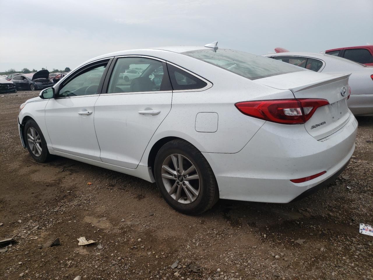 5NPE24AF2HH587763 2017 Hyundai Sonata Se