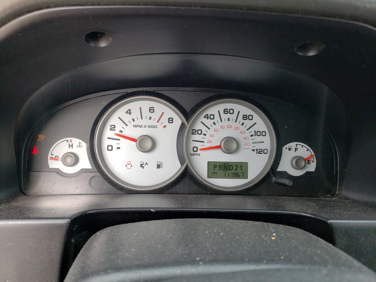 2006 Ford Escape Xls VIN: 1FMYU02Z26KA25137 Lot: 63472763