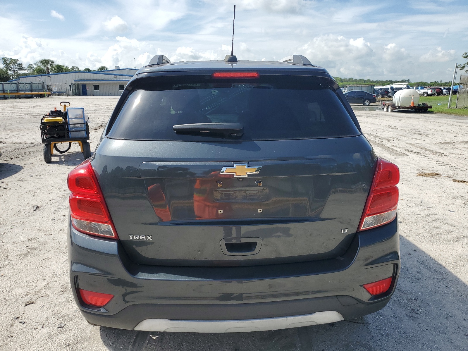 KL7CJLSB8HB114481 2017 Chevrolet Trax 1Lt