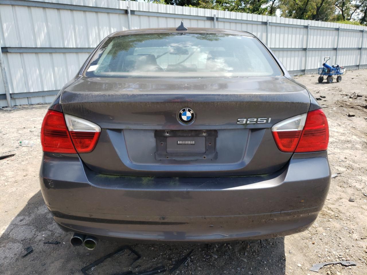 2006 BMW 325 I Automatic VIN: WBAVB17516NK32929 Lot: 60303724