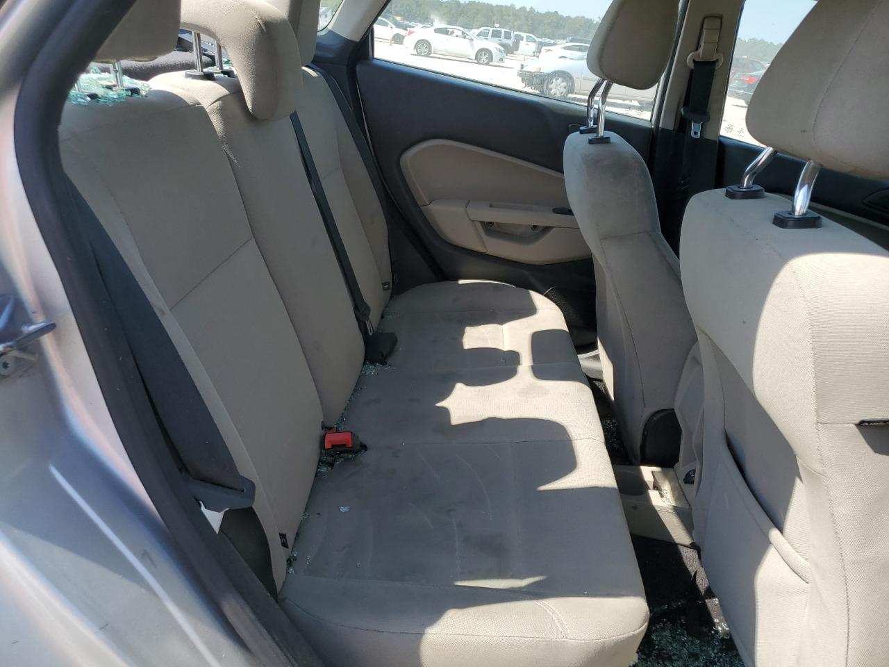 2018 Ford Fiesta Se VIN: 3FADP4BJXJM114411 Lot: 74193214