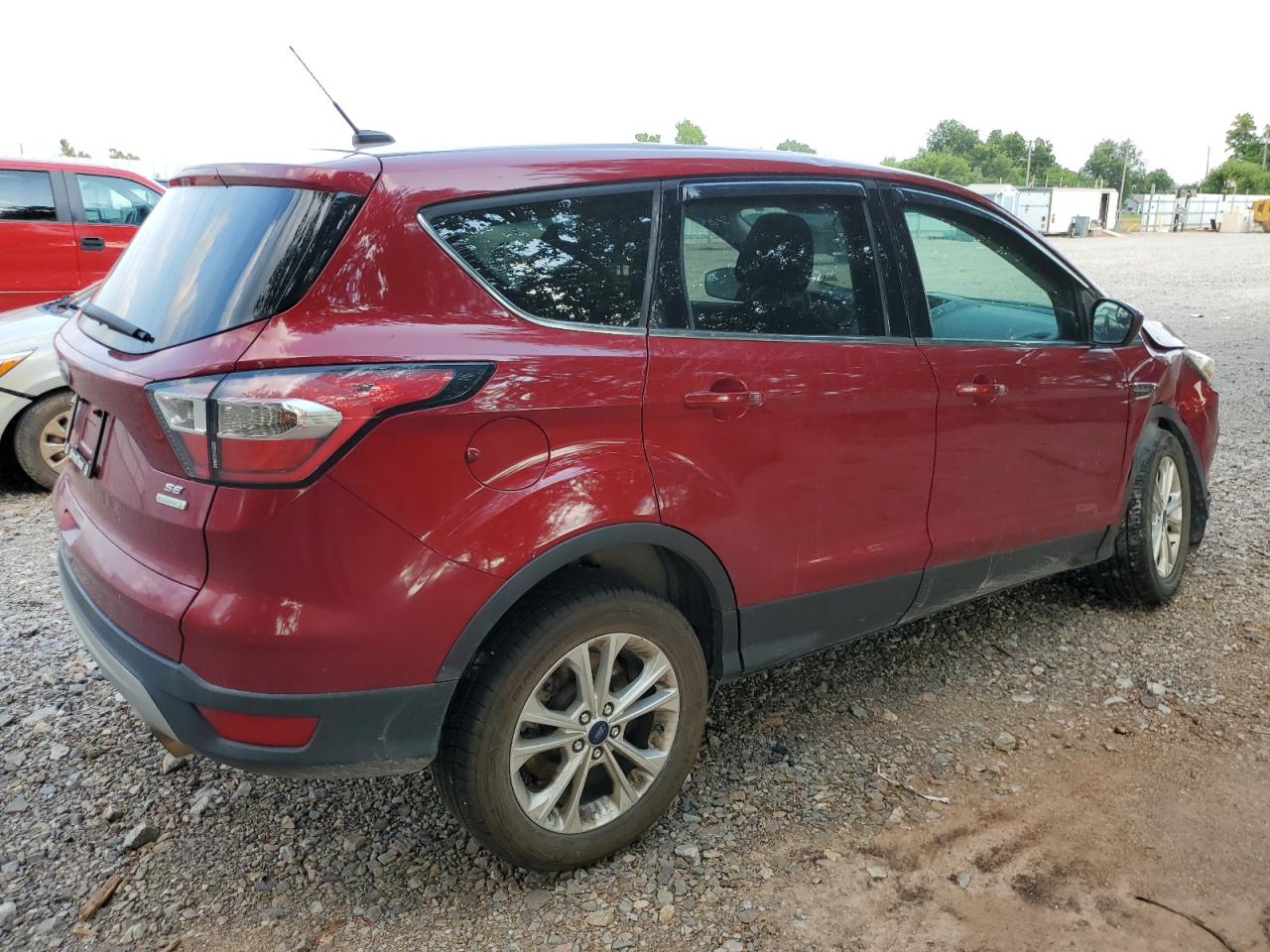 VIN 1FMCU0G91HUC53270 2017 FORD ESCAPE no.3