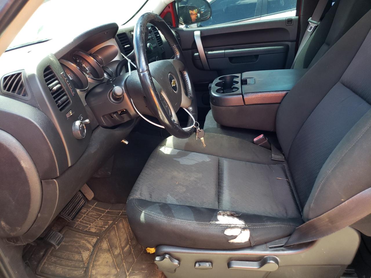 2011 Chevrolet Silverado C1500 Lt VIN: 1GCRCSE01BZ375347 Lot: 64597463