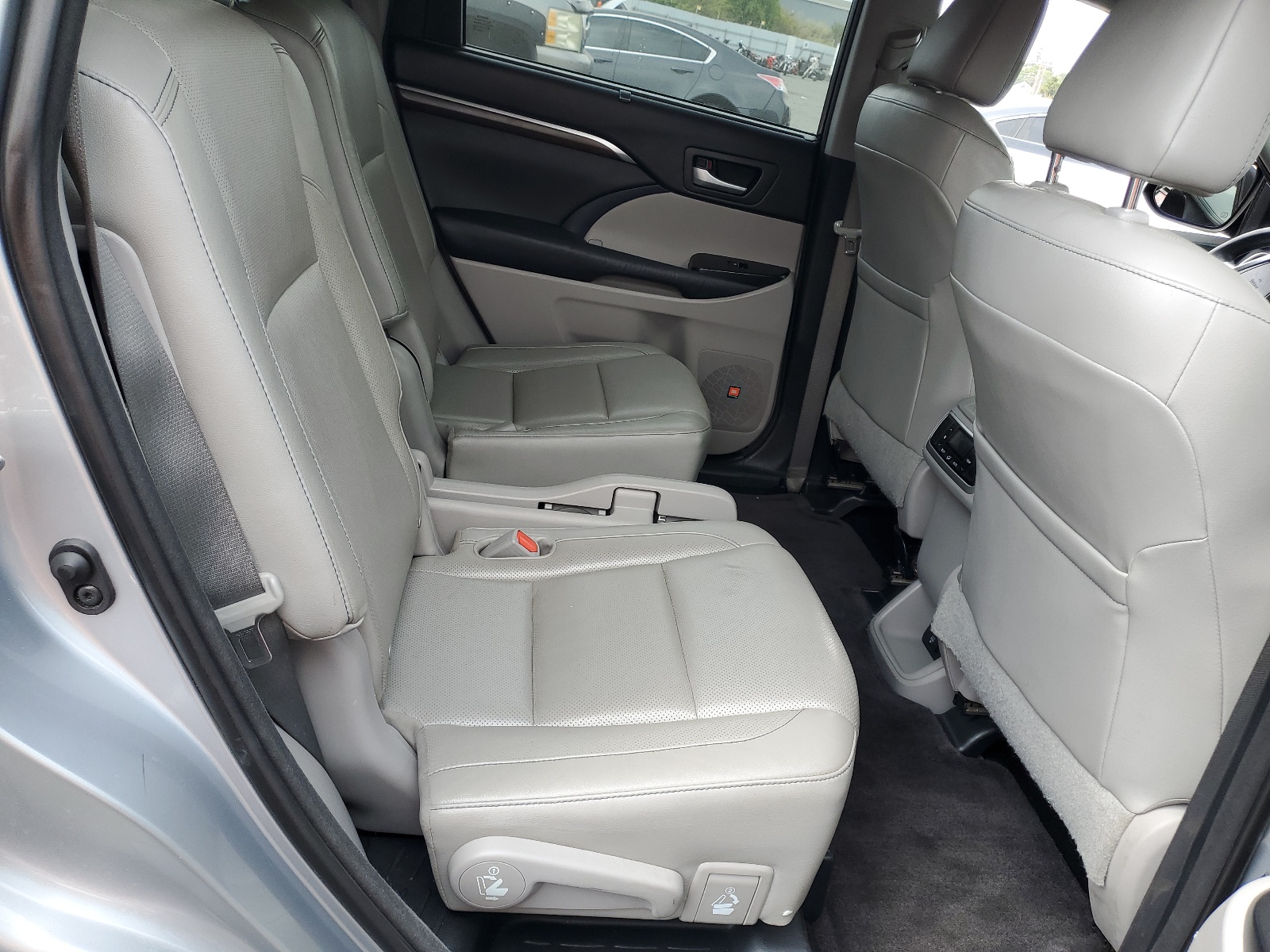 5TDYKRFH2ES016459 2014 Toyota Highlander Limited