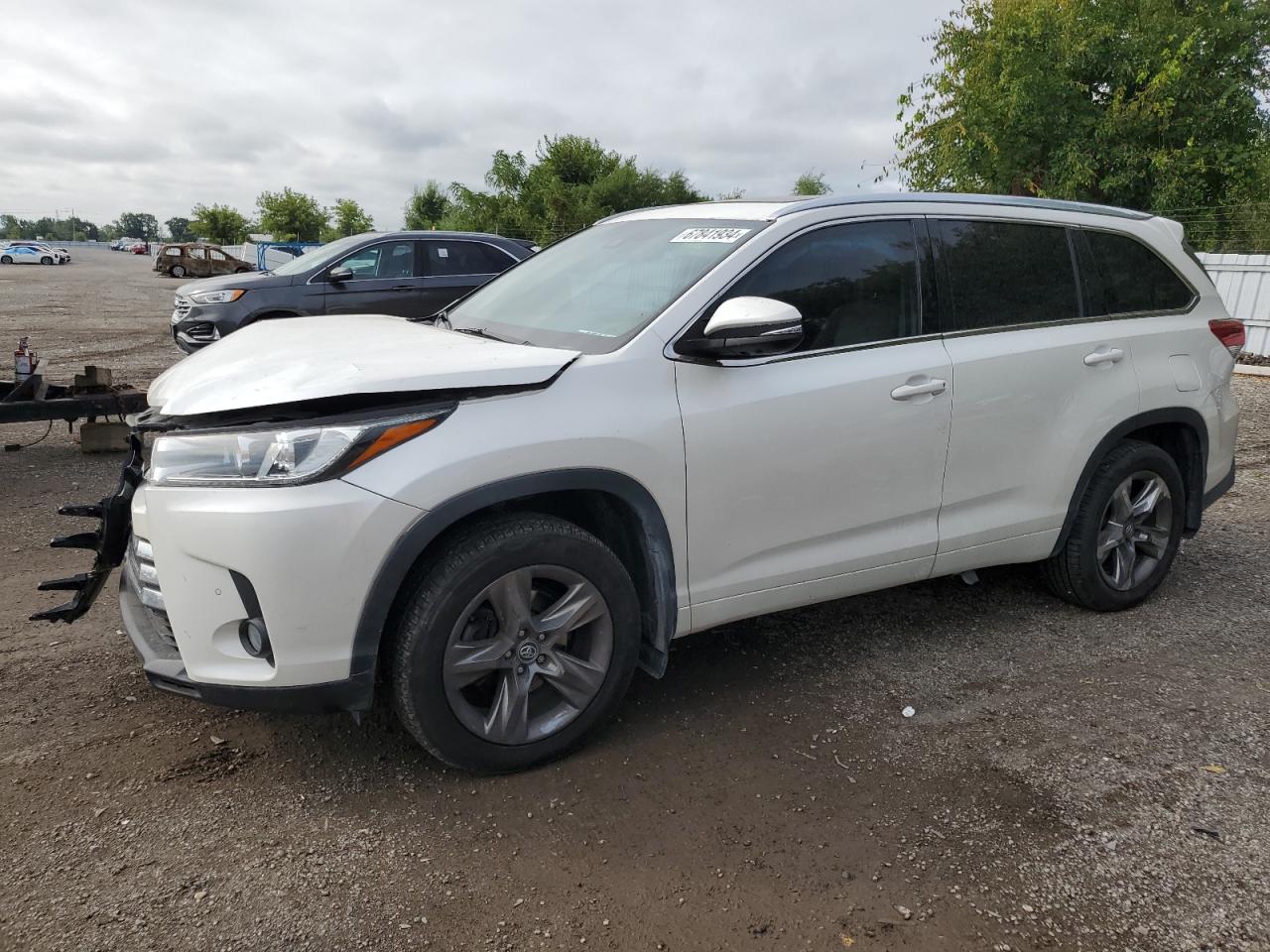 5TDDZRFH1JS801429 2018 TOYOTA HIGHLANDER - Image 1