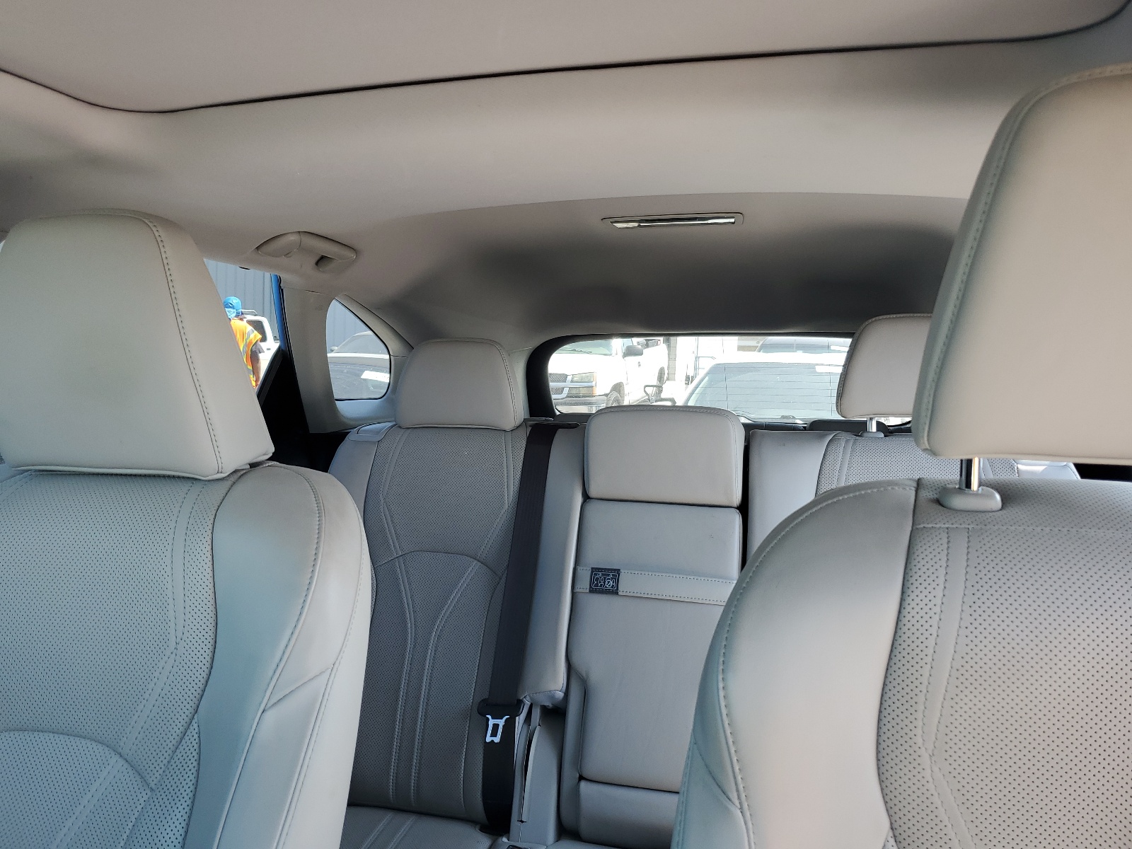 JTJGZKCAXJ2008582 2018 Lexus Rx 350 L