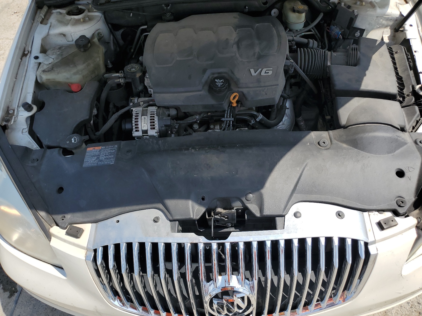 1G4HC5EM3BU122684 2011 Buick Lucerne Cxl