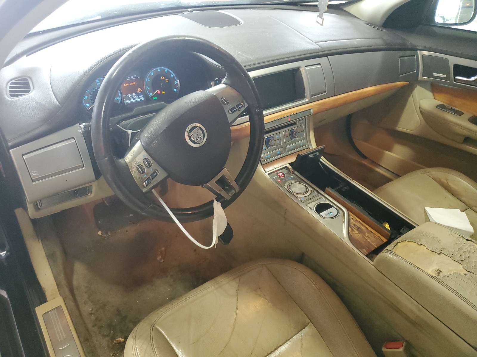 SAJWA05B79HR04901 2009 Jaguar Xf Luxury