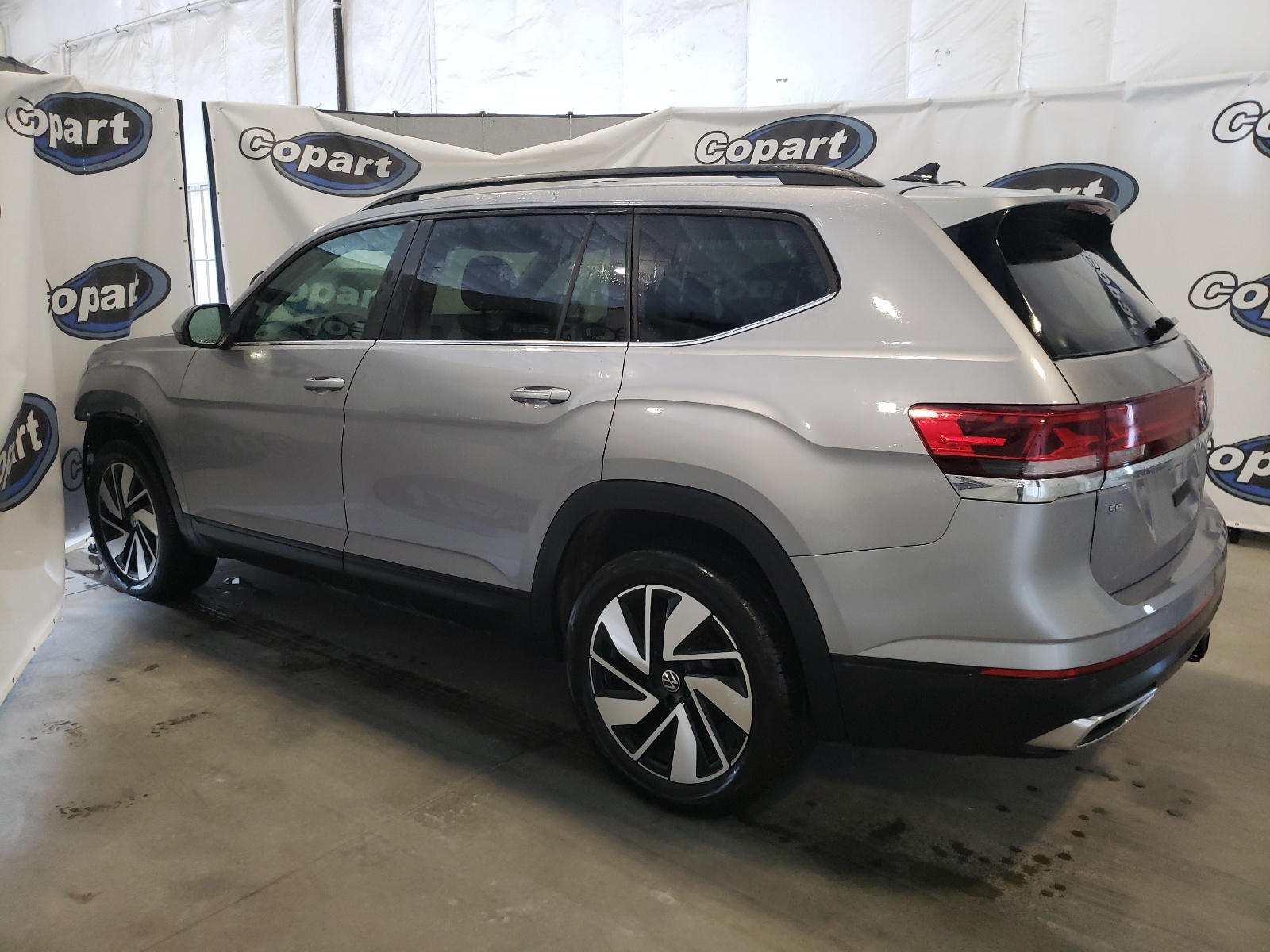 2024 Volkswagen Atlas Se vin: 1V2HR2CA5RC528068