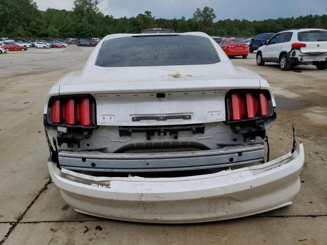 Coupet FORD MUSTANG 2017 White