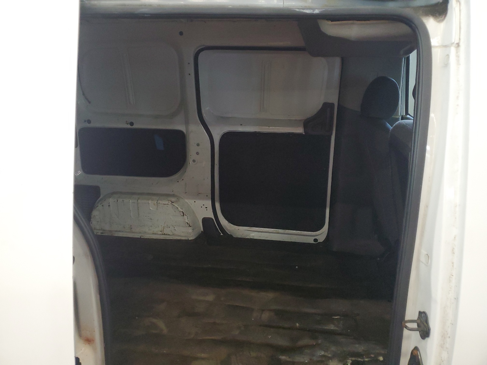 3N6CM0KN7FK702101 2015 Nissan Nv200 2.5S