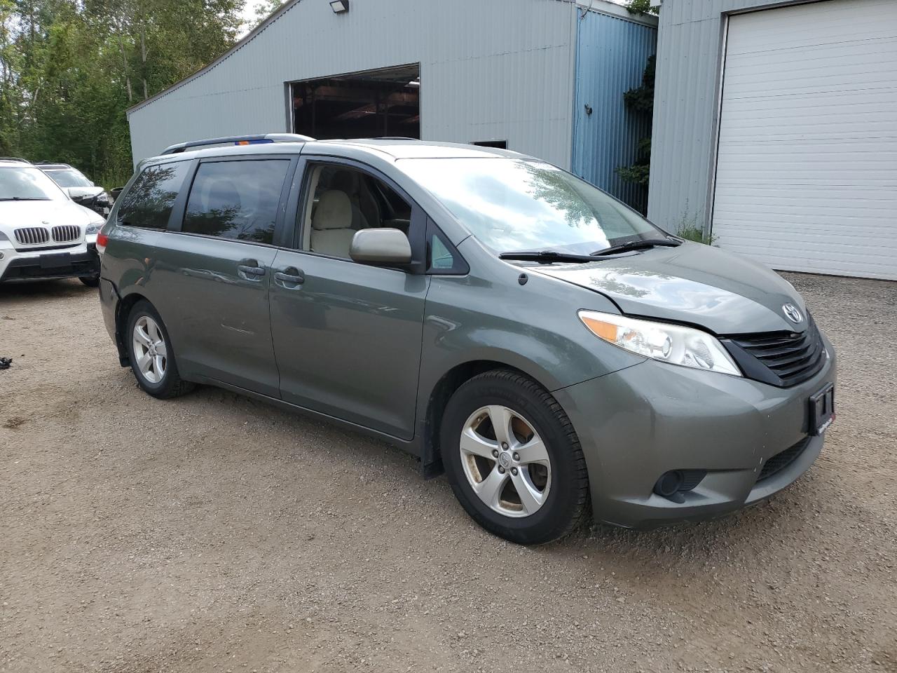 2014 Toyota Sienna VIN: 5TDZK3DC7ES470859 Lot: 66930394