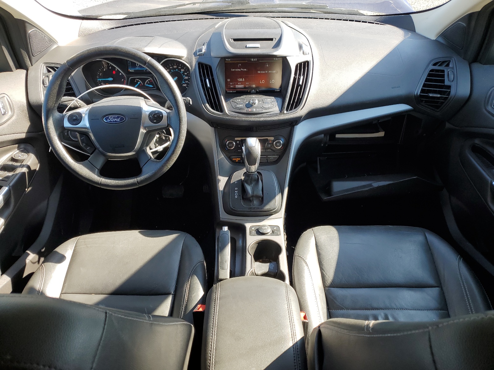 1FMCU9G97FUC45952 2015 Ford Escape Se