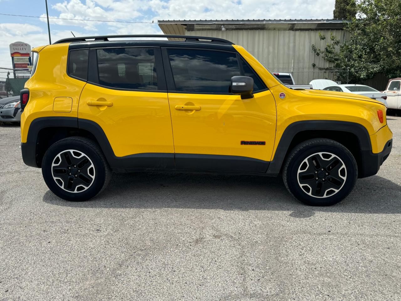 2017 Jeep Renegade Trailhawk VIN: ZACCJBCB7HPE75654 Lot: 67005864