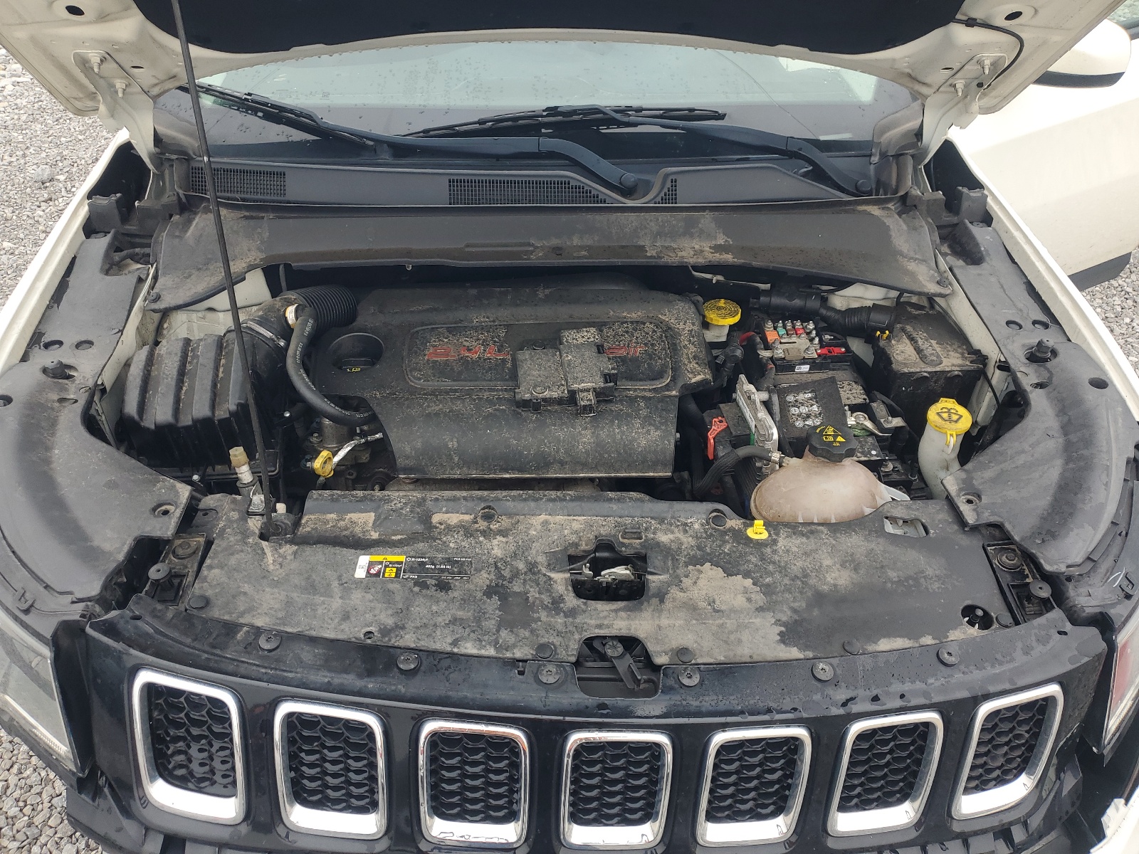 3C4NJDBB1JT264521 2018 Jeep Compass Latitude