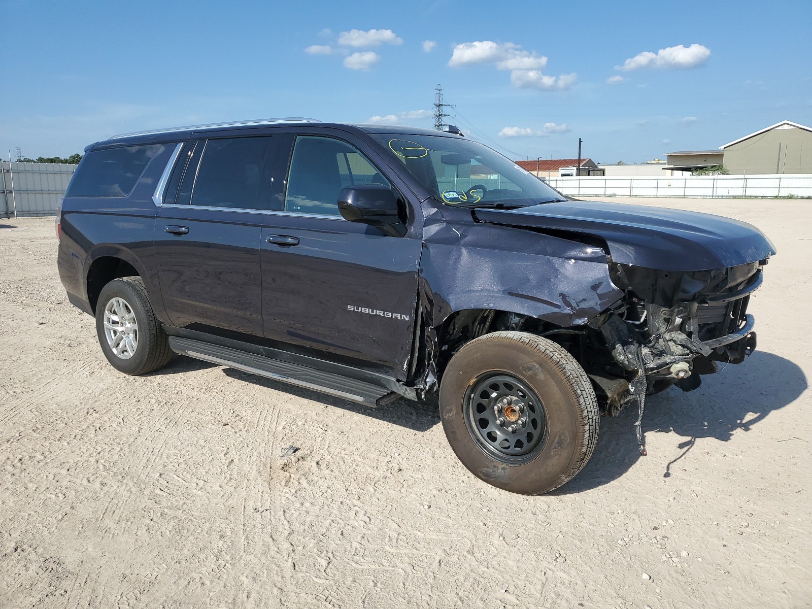 2022 Chevrolet Suburban K1500 Ls vin: 1GNSKBKDXNR199292