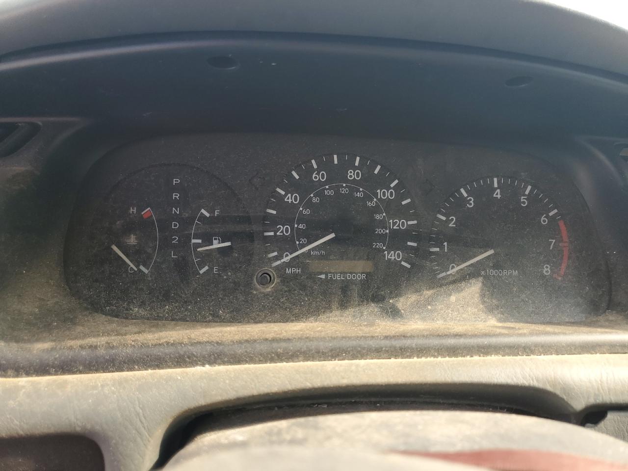 2000 Toyota Camry Ce VIN: 4T1BG22K1YU695622 Lot: 68388214